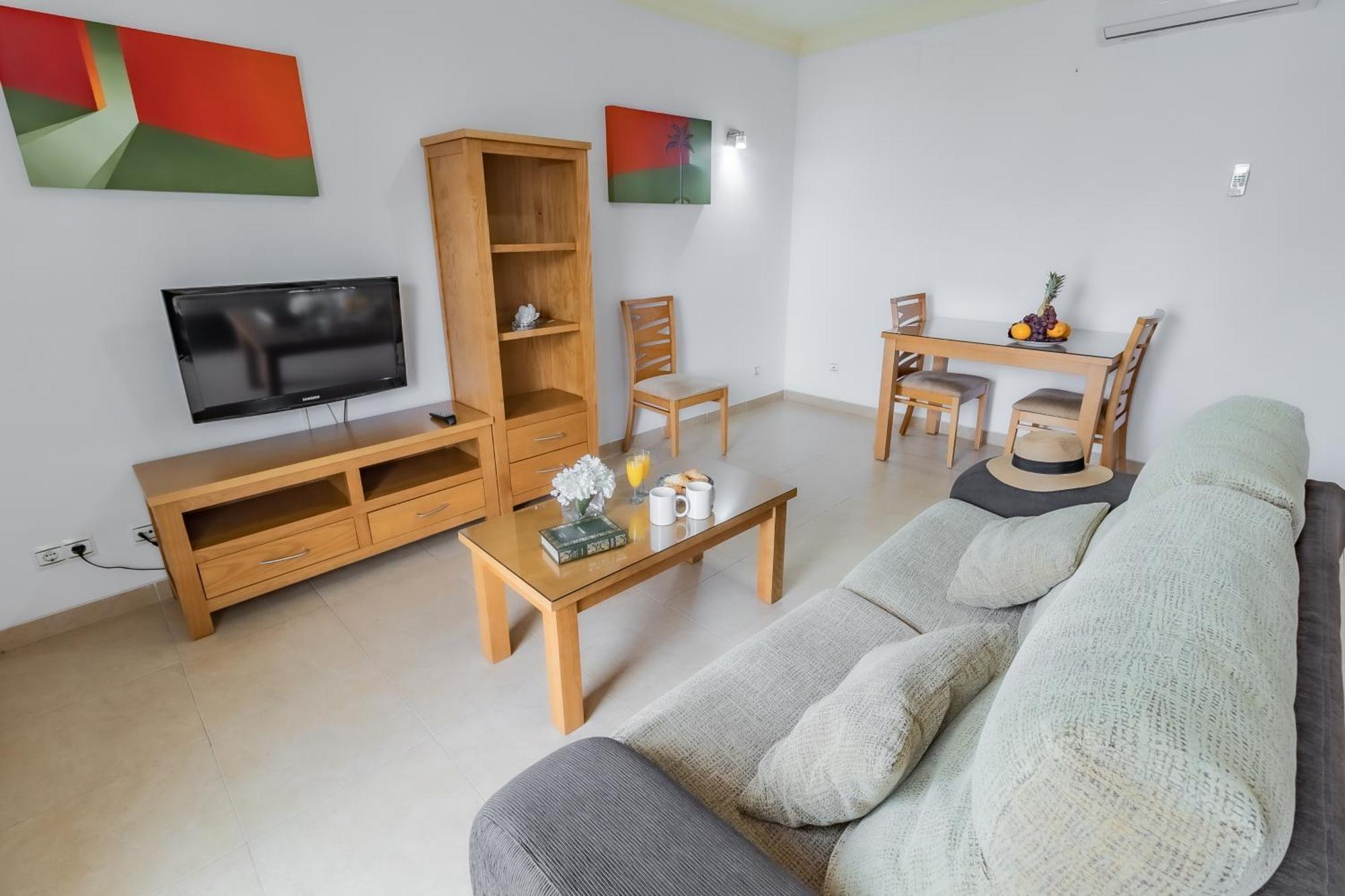 Apartamentos Turisticos Las Yucas Торре-дель-Мар Экстерьер фото