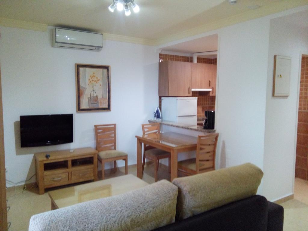 Apartamentos Turisticos Las Yucas Торре-дель-Мар Экстерьер фото